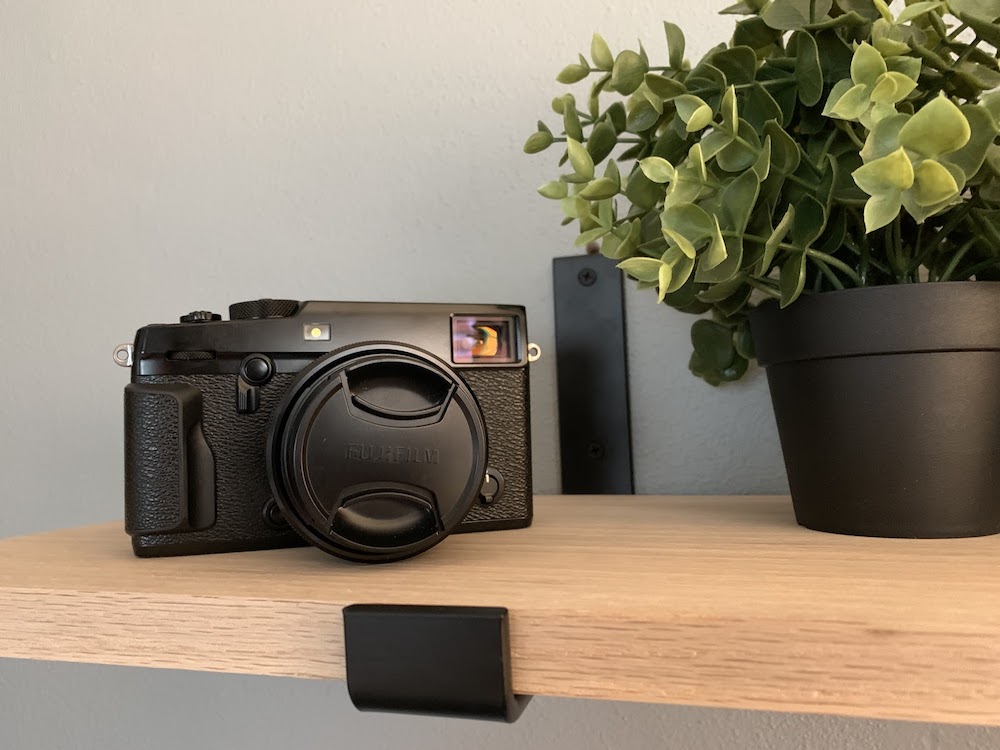 The X-Pro2 within easy reach